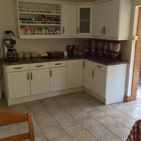 温莎食宿酒店 4* 德罗赫达